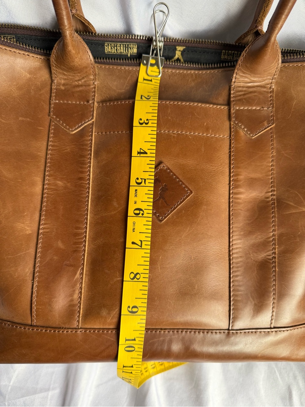 Classic Leather Tote Bag in Cognac Brown - Picture 15 of 16